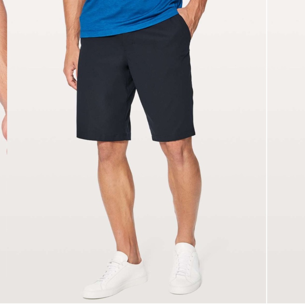 Lululemon The Works Short 11" Warpstreme in Classic Navy